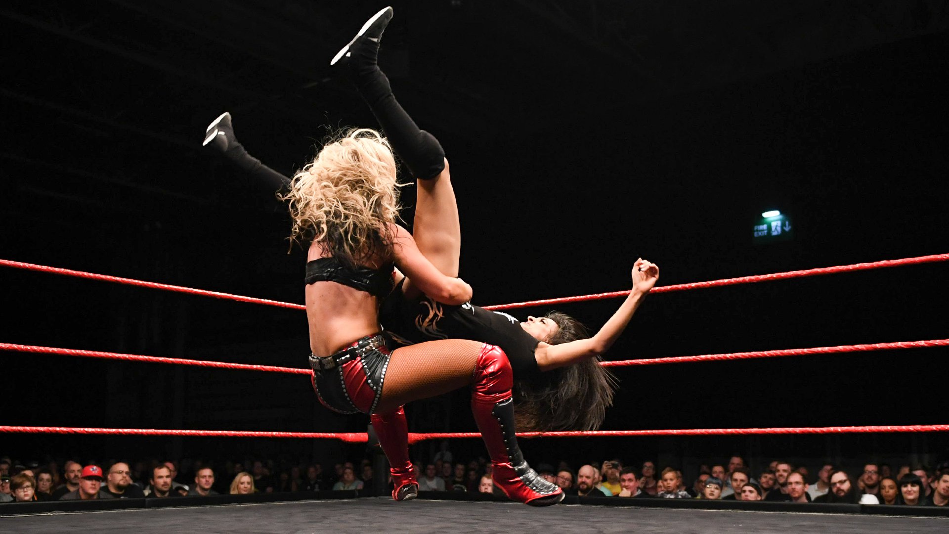 Toni Storm Appreciation Thread Page Wrestling Forum Wwe Aew