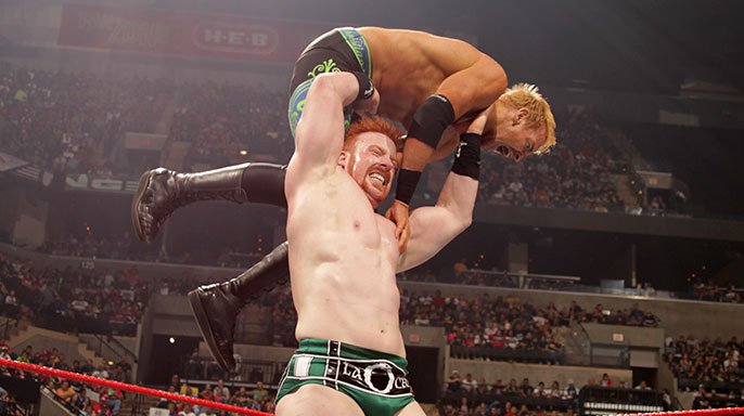 http://www.wwe.com/f/ep/image/2011/10/20111023_veng_sheamus2_c.jpg