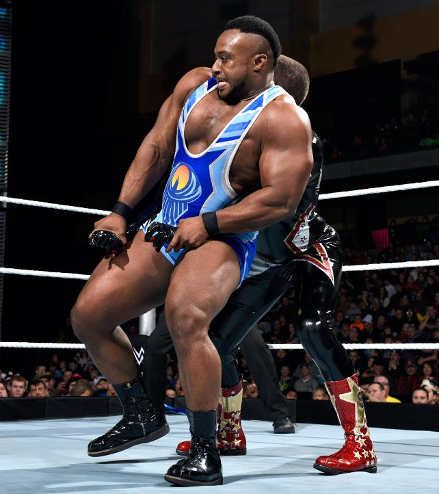 Big E vs Rusev: WWE Main Event, October 14, 2014 - YouTube