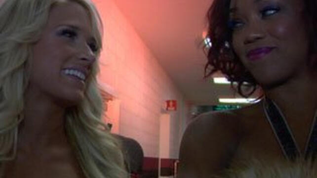 wwe kelly kelly videos Alicia Fox and Kelly Kelly