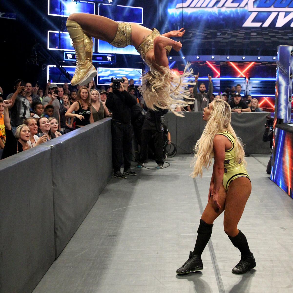 Charlotte Flair Vs Carmella Charlotte Fights For Summerslam Title
