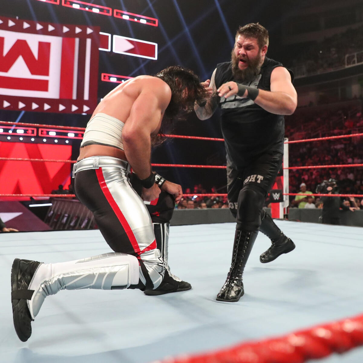 Seth Rollins Vs Kevin Owens With Special Guest Outside Referee Sami