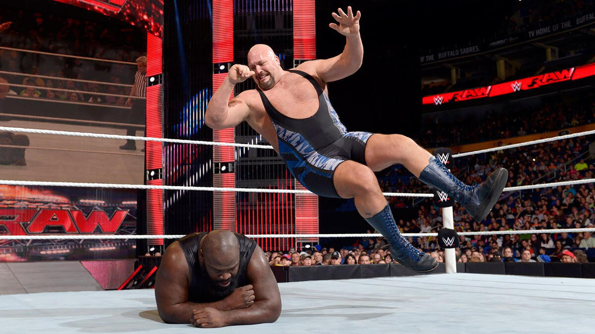 Big Show Vs Mark Henry Photos WWE