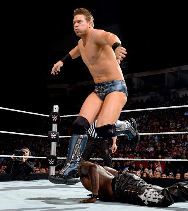 R Truth Vs The Miz Photos Wwe