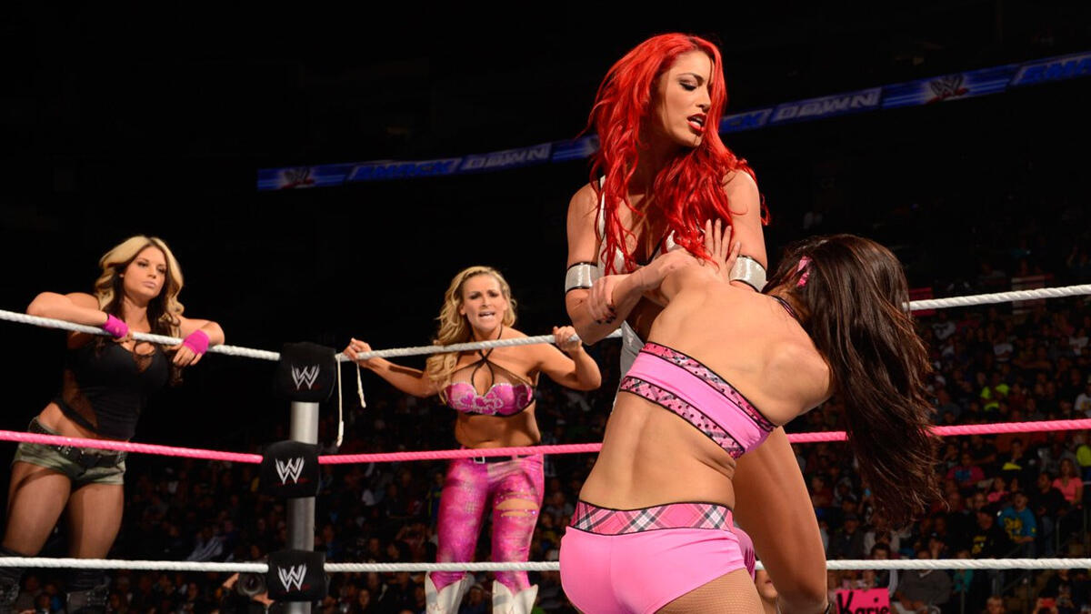 Brie Bella The Funkadactyls Vs Natalya Kaitlyn Eva Marie