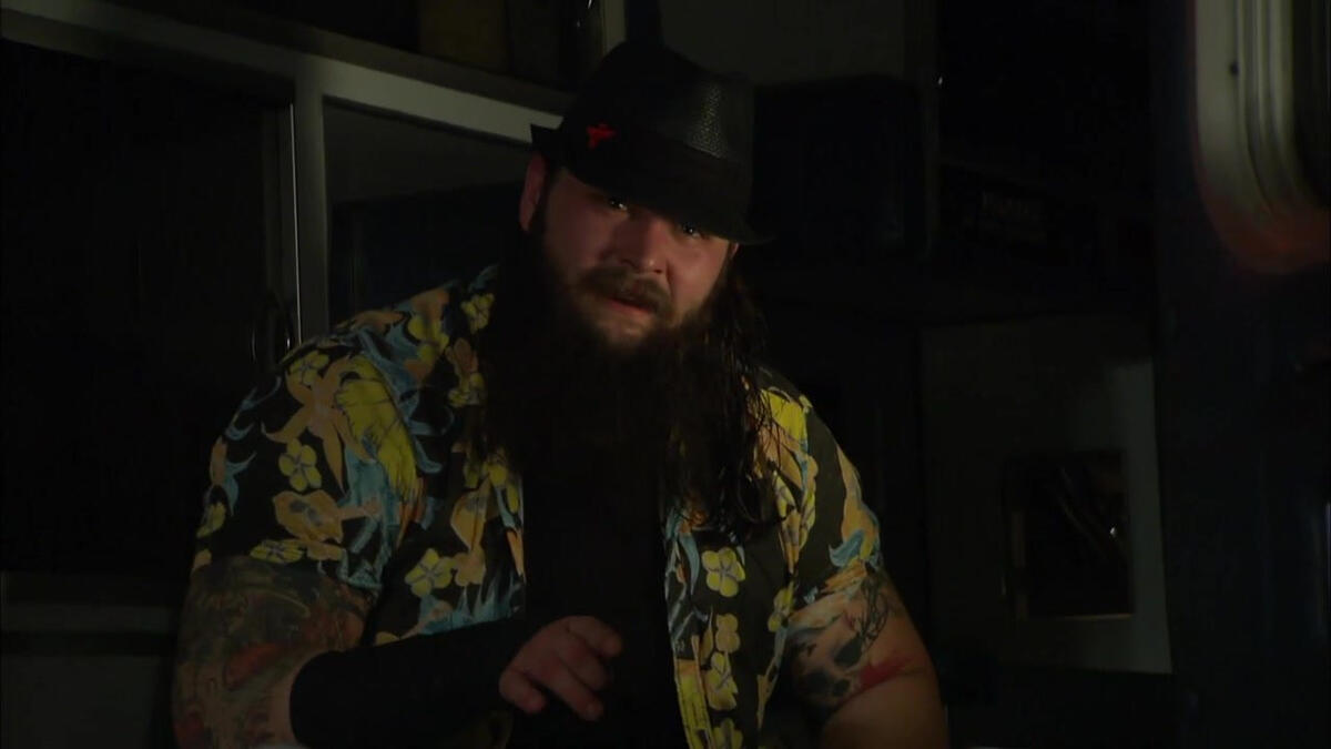 Bray Wyatt Sends A Message To Dean Ambrose Before Their Ambulance Match