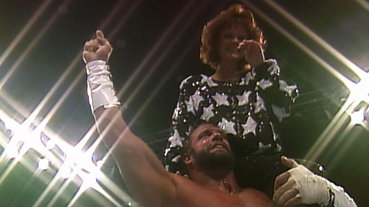 Macho Man Randy Savage And Miss Elizabeth Reunite WrestleMania VII WWE