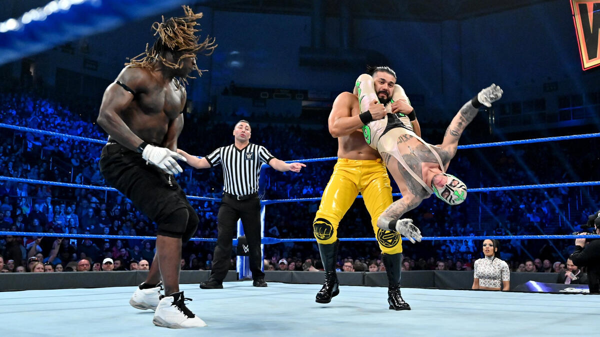 R Truth Rey Mysterio Vs Samoa Joe Andrade Photos WWE