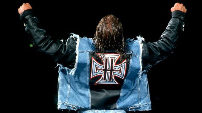 The Five Coolest Items We Found In The Raw Archives Photos Wwe