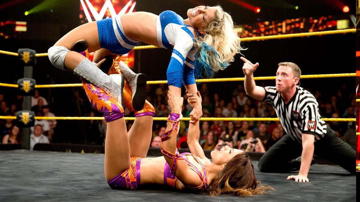 Alexa Bliss Vs Sasha Banks Wwe Nxt June 19 2014