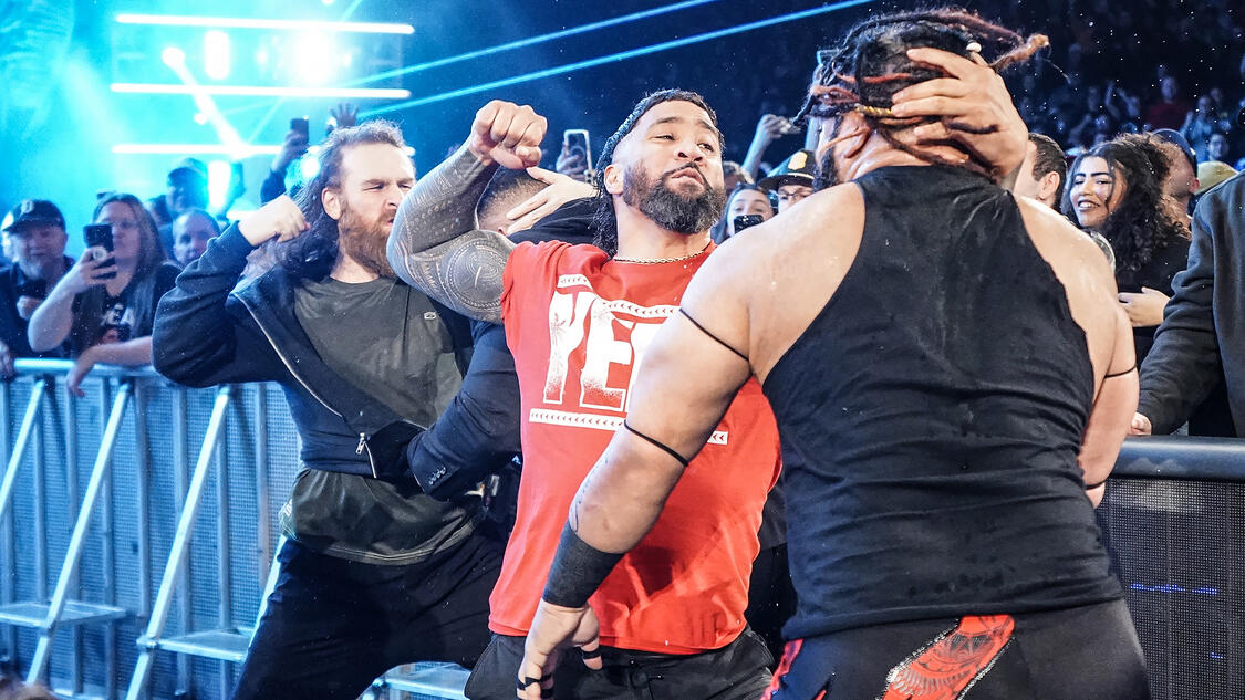 Sami Zayn and The Usos neutralize The Bloodline in a fierce brawl: Raw highlights, Nov.18, 2024