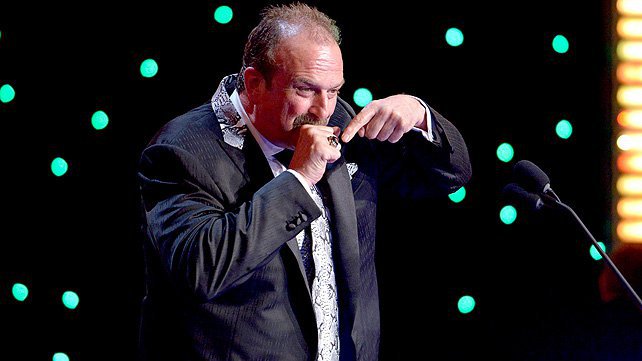 642x361-jake-roberts-hall-of-fame-ring.jpg