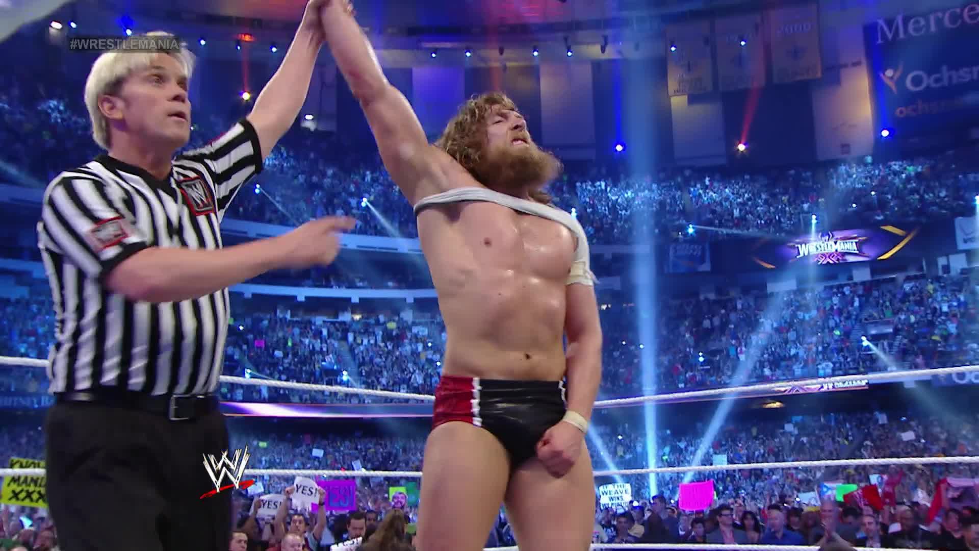 Daniel Bryan vs. Triple H: WrestleMania 30