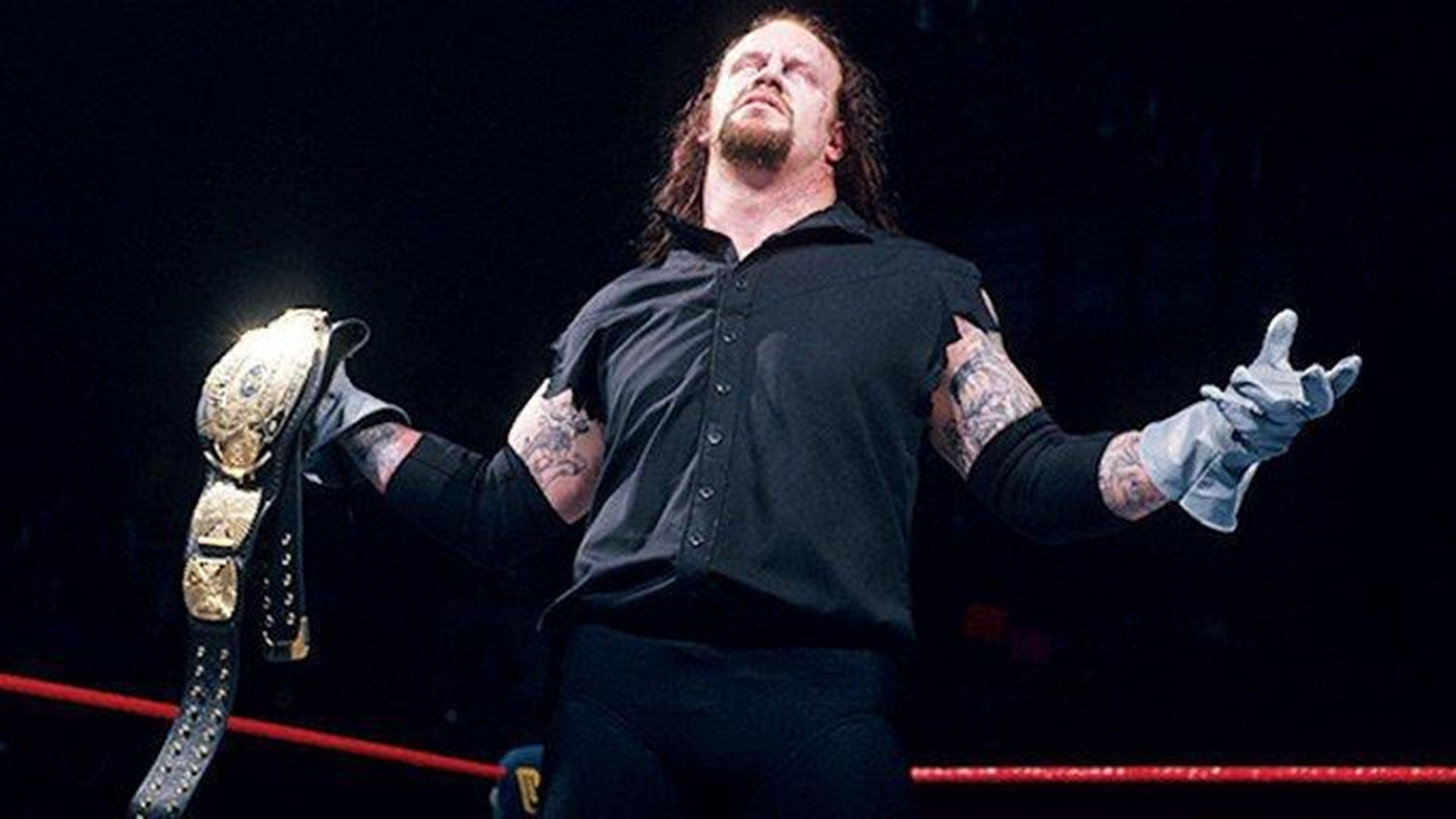 The Undertaker triunfando en el main event de este WrestleMania 13.