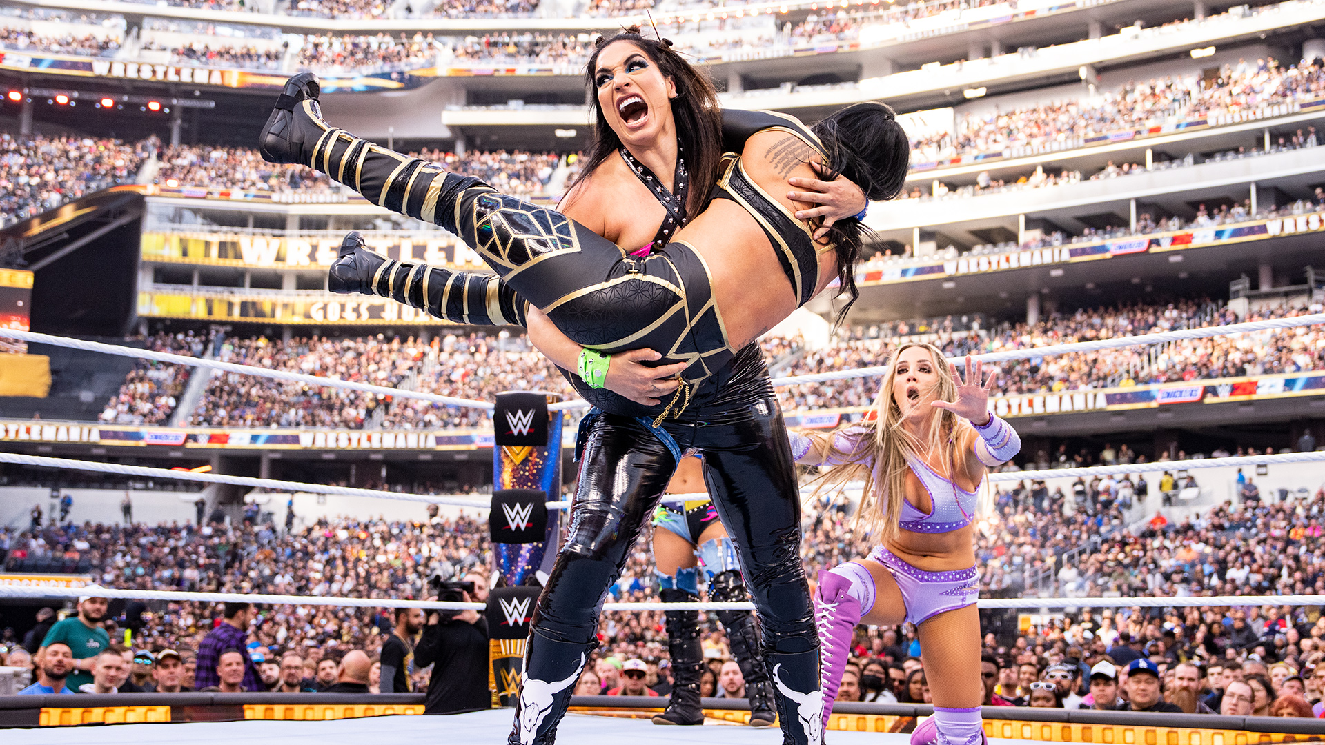 Women s WrestleMania Showcase Match WrestleMania 39 Sunday Full Match