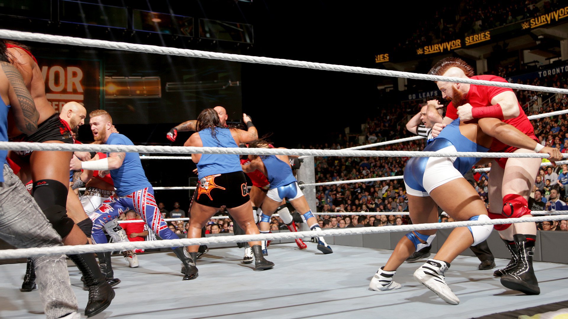 Team Raw Def Team Smackdown Live In A 10 On 10 Traditional Survivor Series Tag Team Elimination