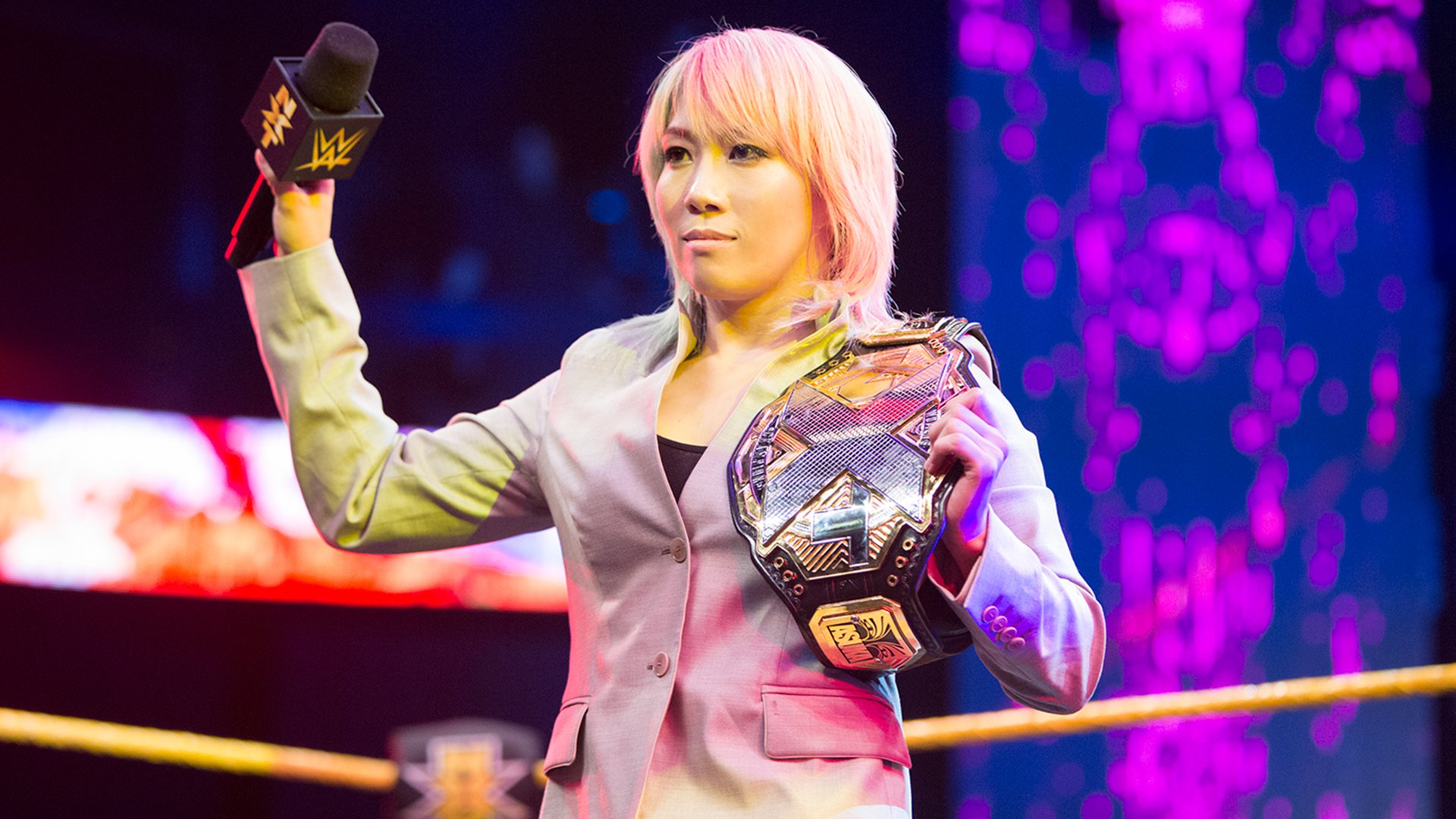 Asuka Relinquishes Nxt Womens Title Wwe 