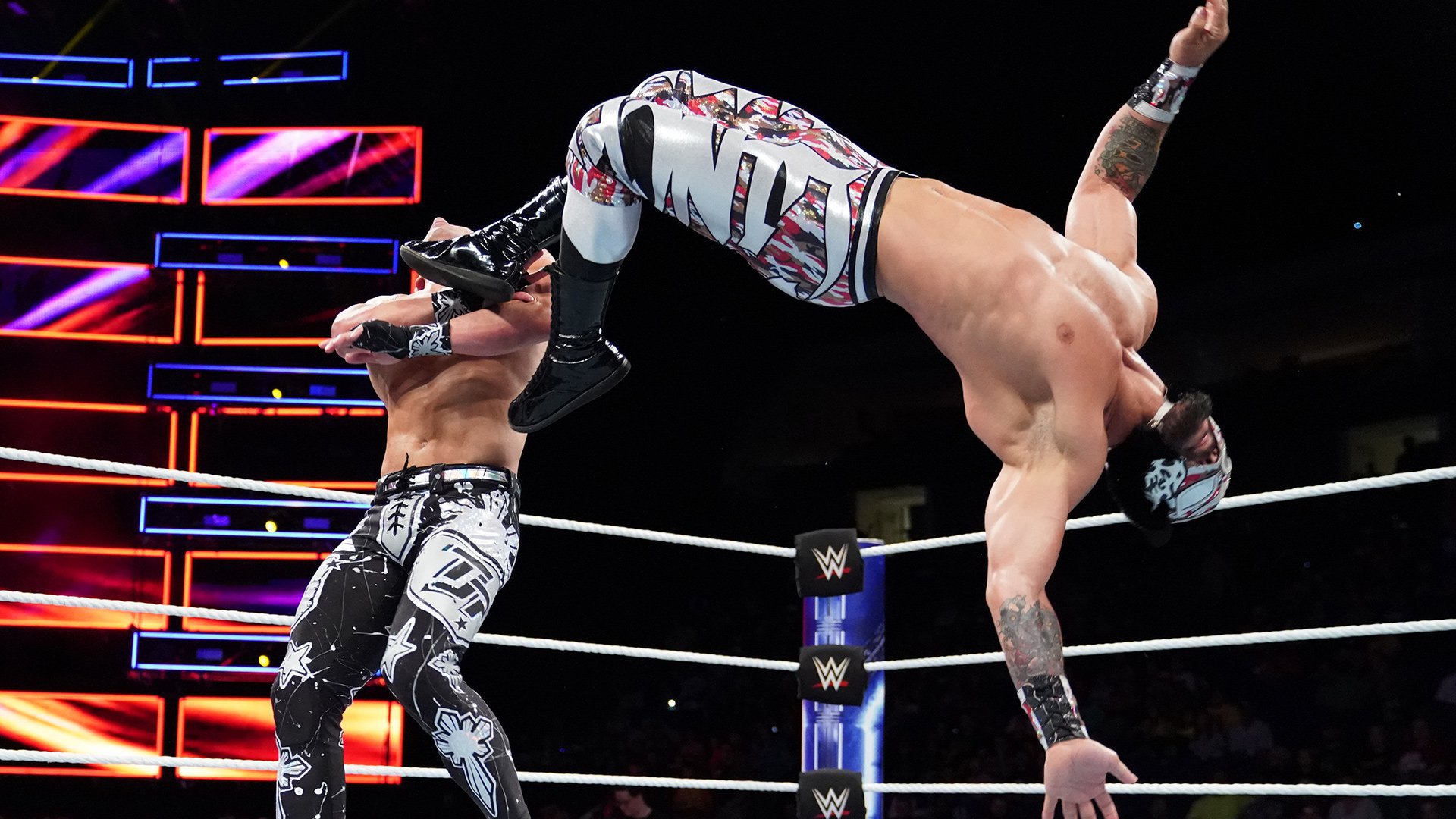 TJP def. Lince Dorado | WWE