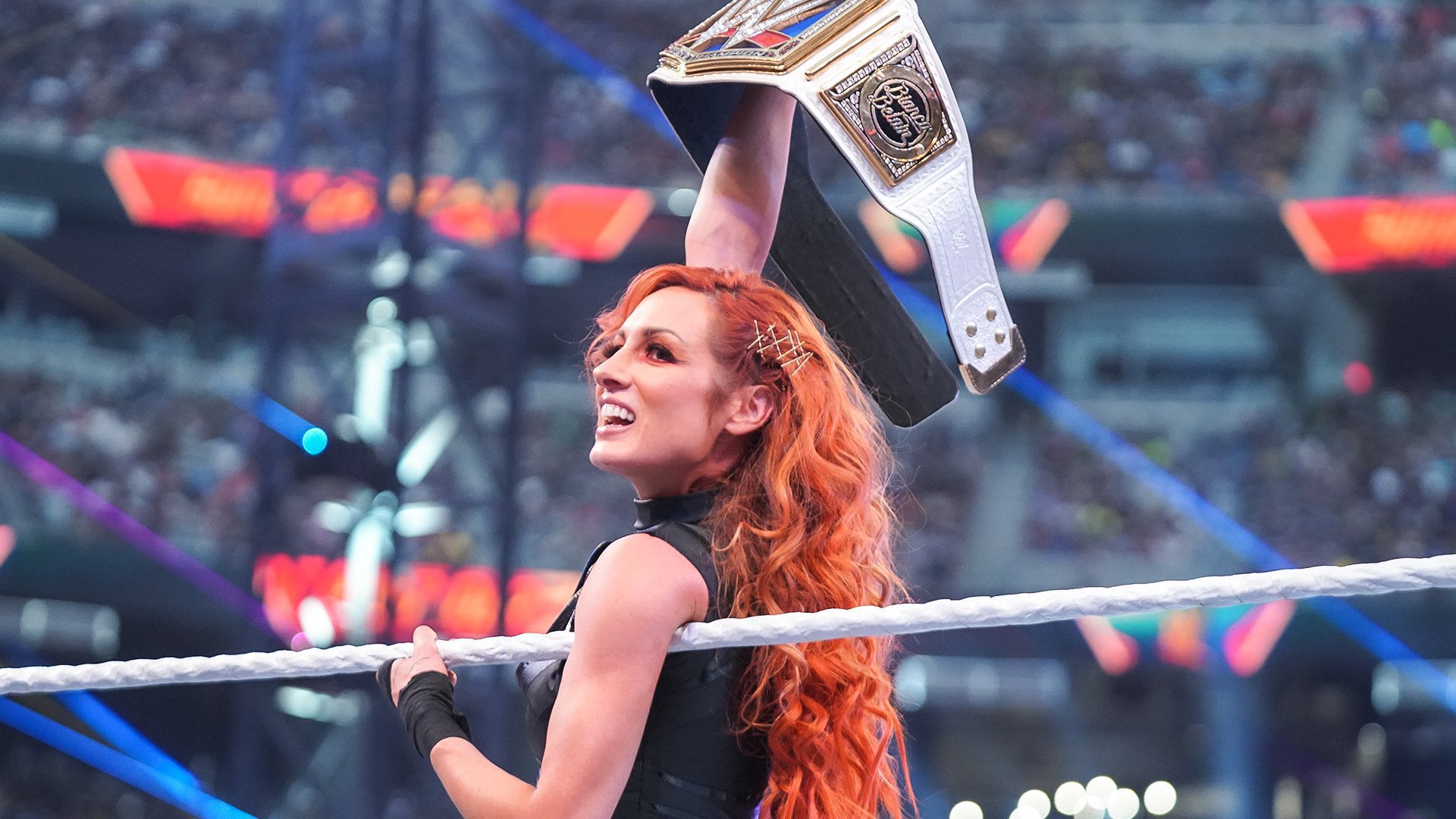 Becky Lynch Returns To Defeat Bianca Belair To Win The SmackDown Women ...