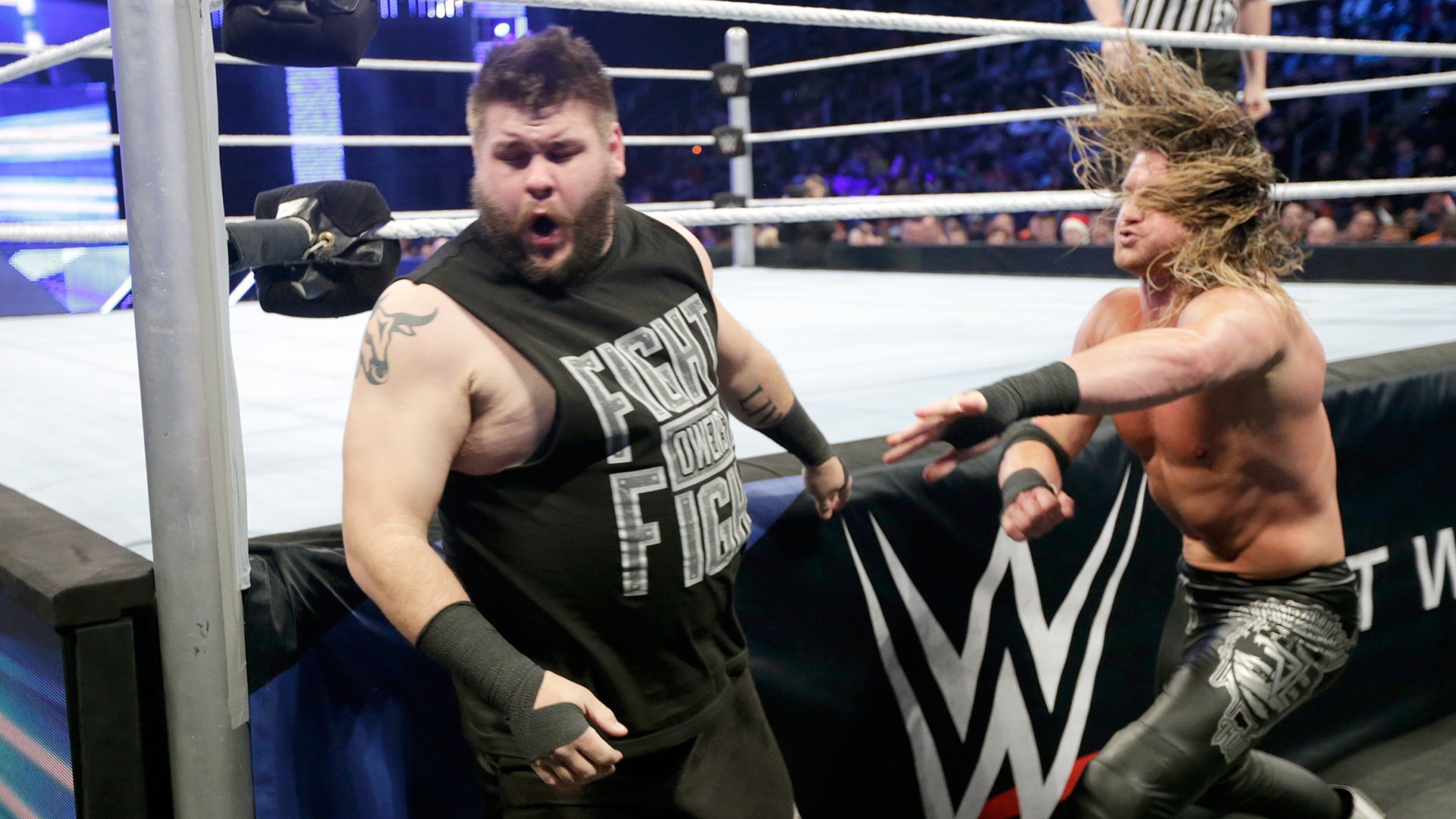 SmackDown: December 17, 2015 | WWE