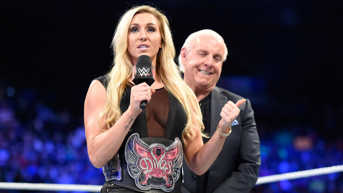 Charlotte Asks Ric Flairs Forgiveness For Once Calling Sasha Banks