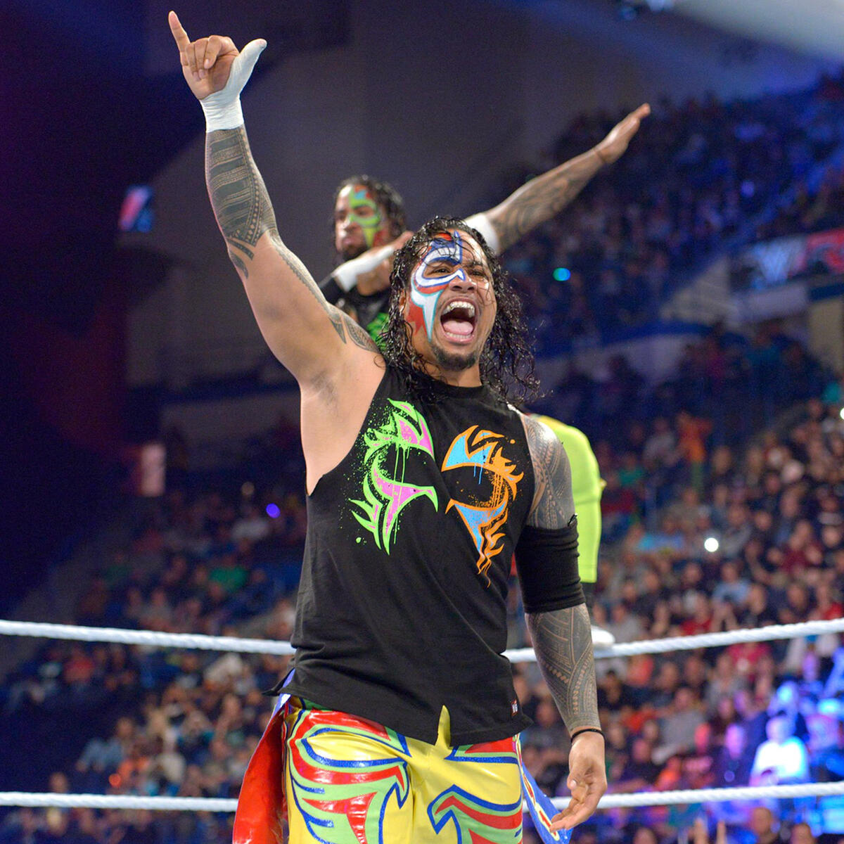 The Usos vs. Luke Gallows & Karl Anderson: photos | WWE