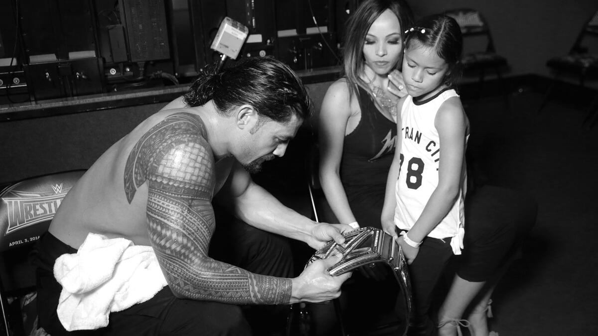 Rare peek behind the scenes at WrestleMania 32: photos | WWE