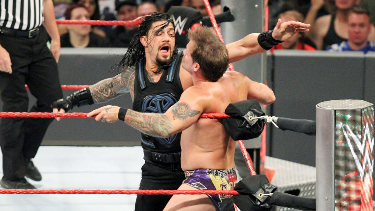 Roman Reigns Vs. Chris Jericho: Photos 