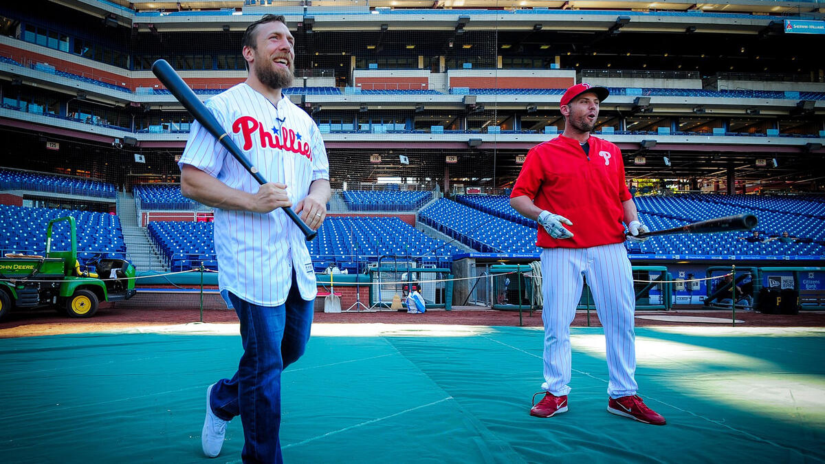 Who should the Phillies have throw out the ceremonial first pitch