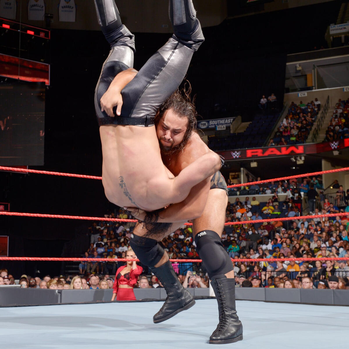 Seth Rollins vs. Rusev: photos | WWE