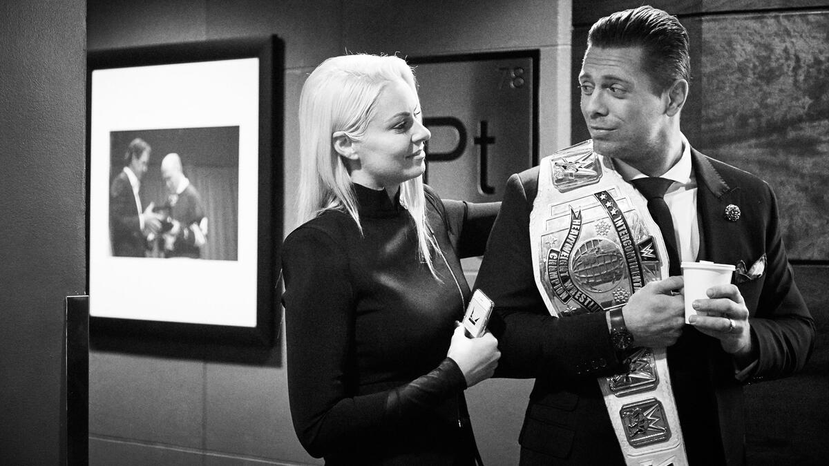 Behind the Scenes at Survivor Series 2016: photos