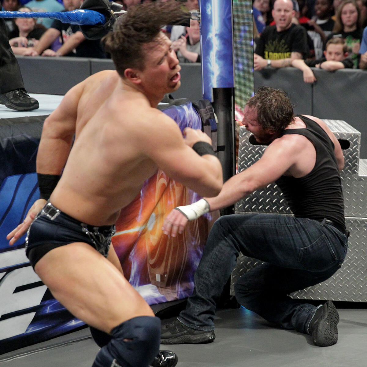 The Miz Vs Dean Ambrose Intercontinental Championship Match Photos Wwe 8703