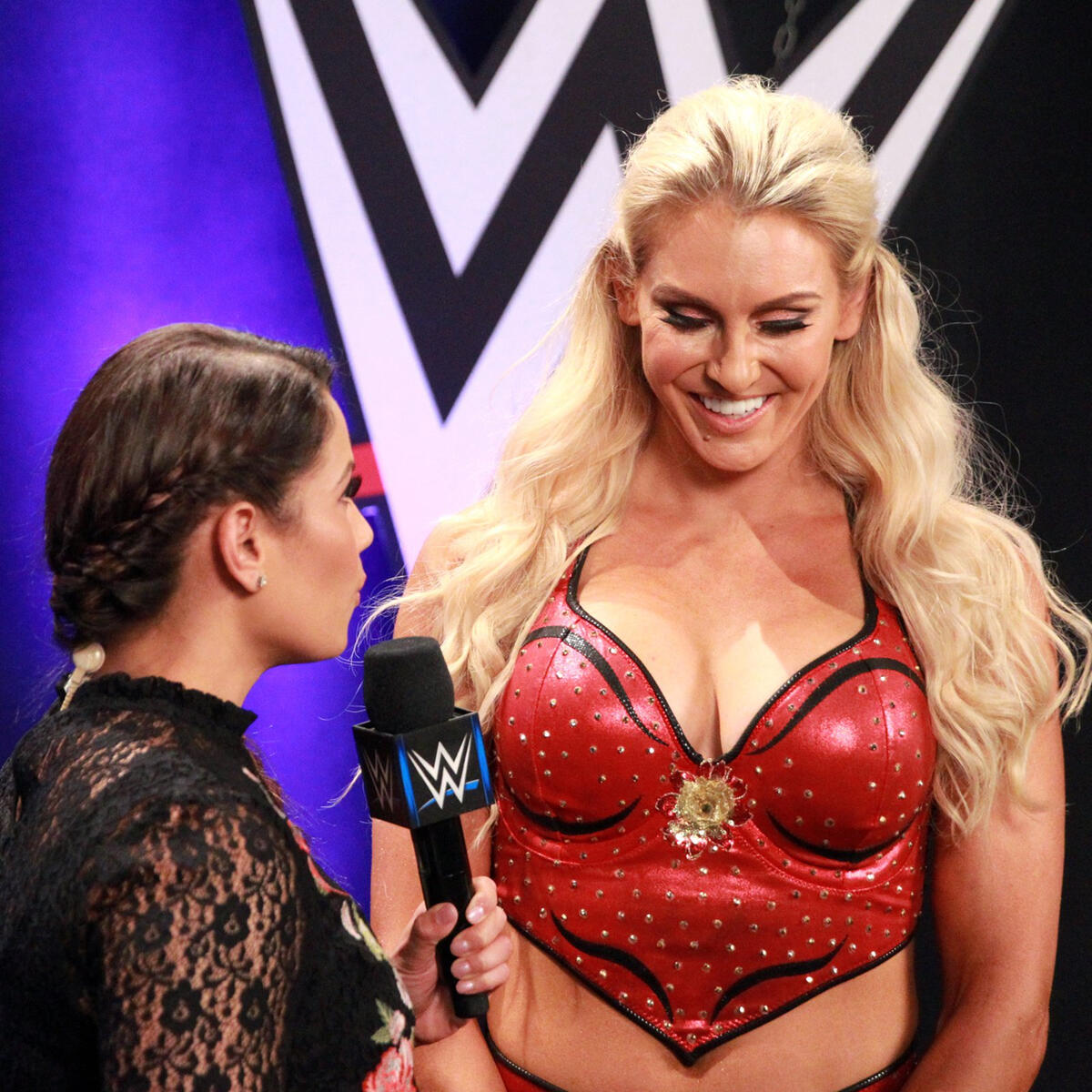 Naomi & Charlotte Flair vs. Natalya & Carmella: photos | WWE