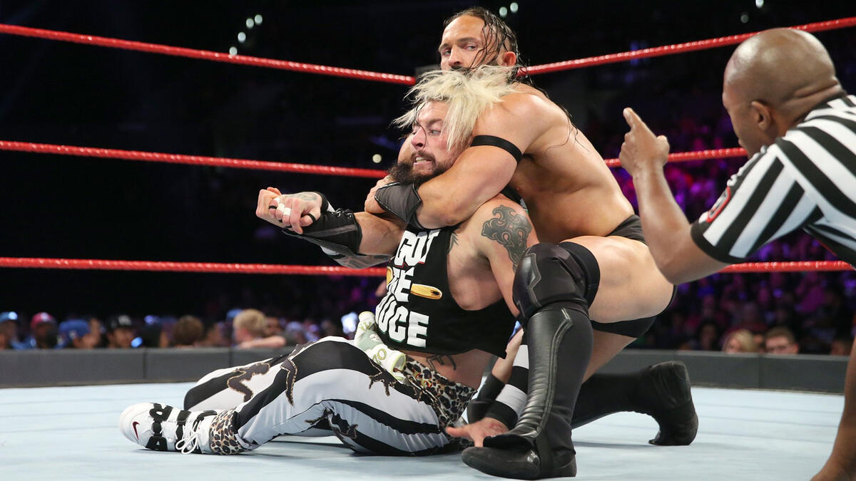 Neville vs. Enzo Amore - WWE Cruiserweight Championship Match: photos | WWE