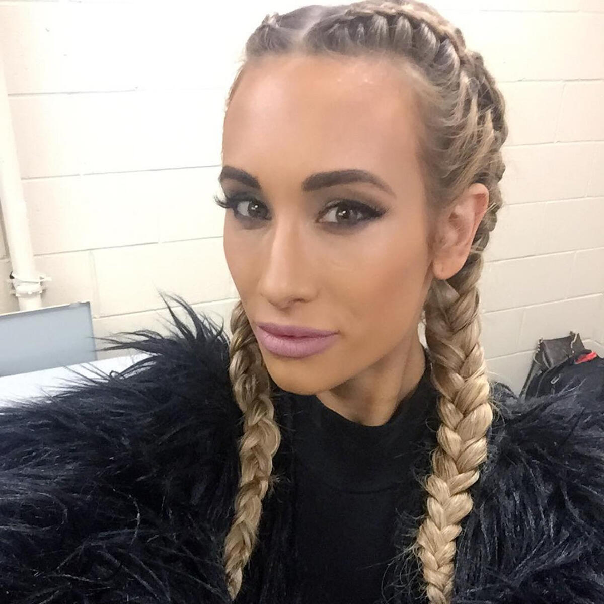 30 stunning photos of Carmella | WWE