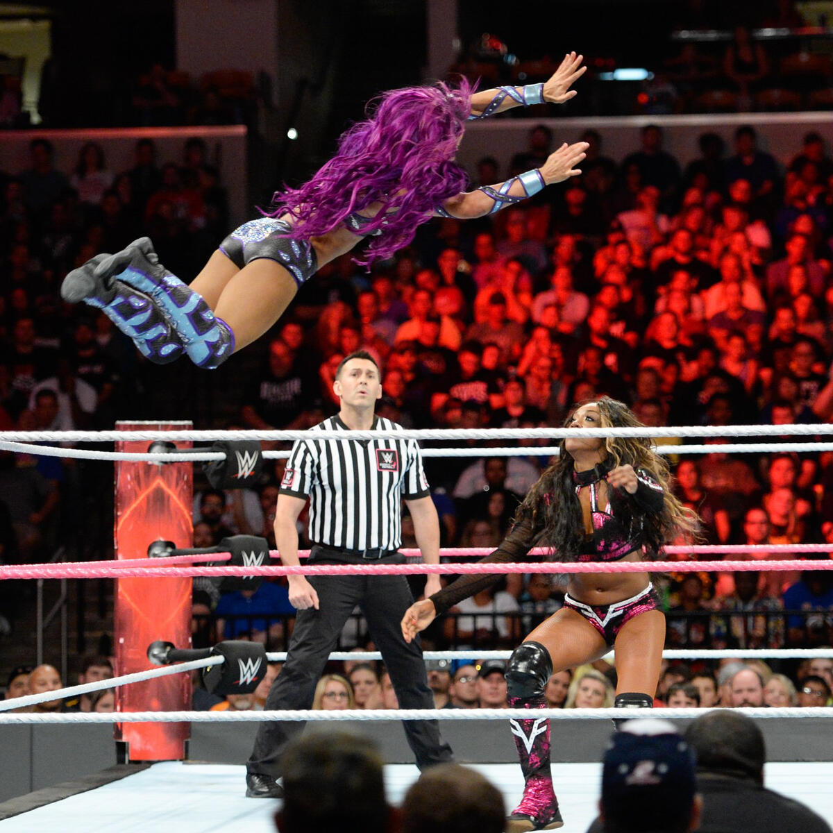 Fatal 5 Way Elimination Match Winner Faces Asuka At Wwe Tlc Photos Wwe