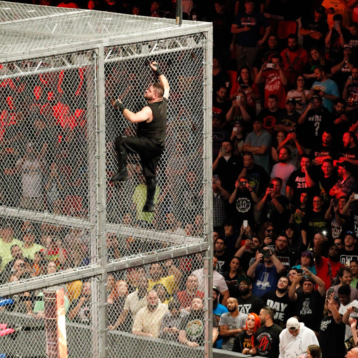 Shane McMahon vs. Kevin Owens - Falls Count Anywhere Hell in a Cell ...