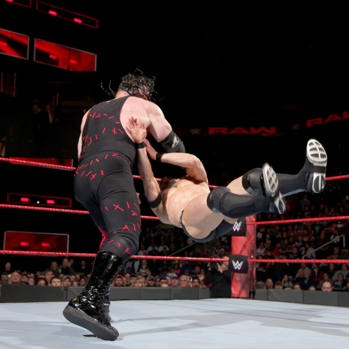 Finn Bálor vs. Kane: photos | WWE