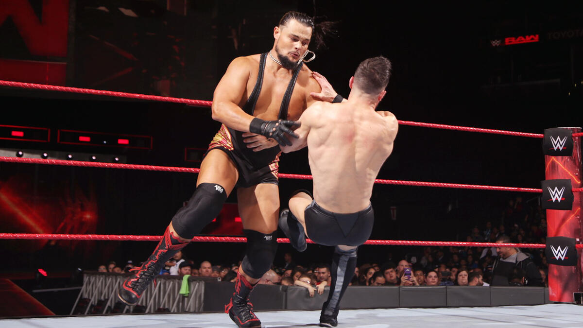 Finn Bálor vs. Bo Dallas: photos | WWE