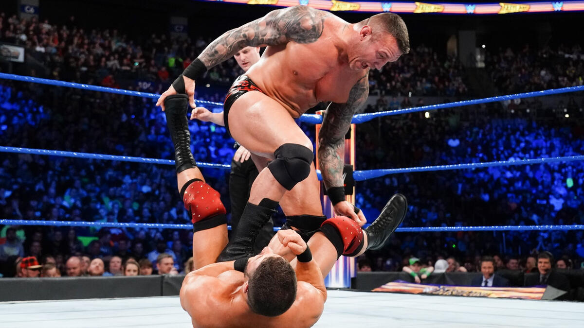 Bobby Roode vs. Randy Orton - United States Championship Match: photos ...