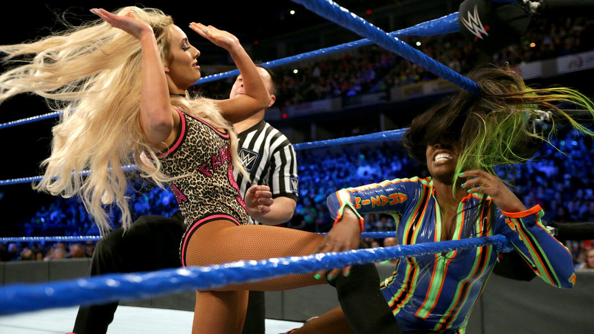 Naomi vs. Carmella: photos | WWE