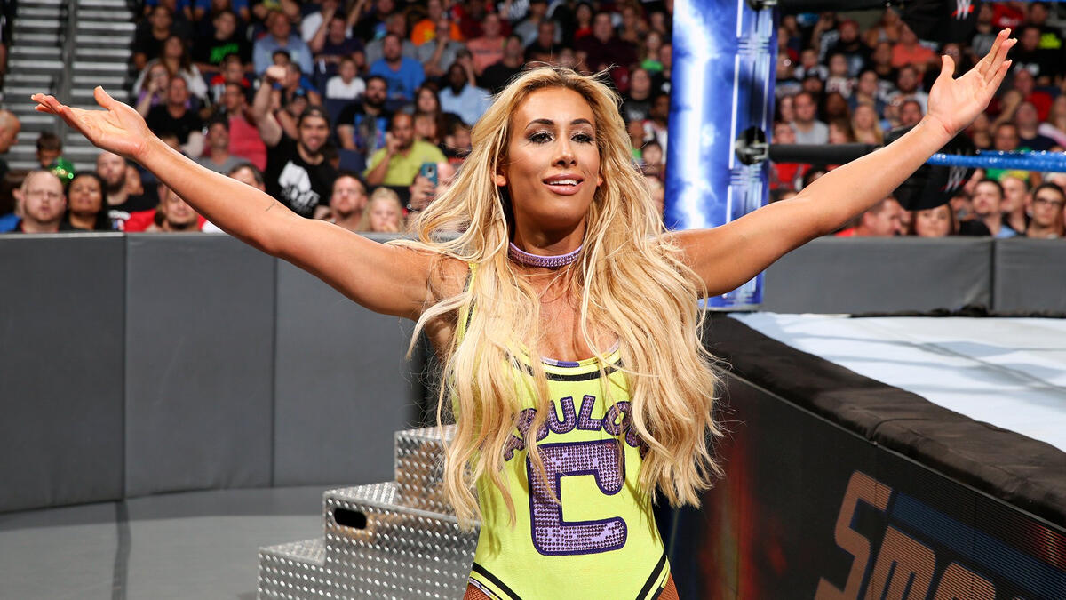 Charlotte Flair vs. Carmella Charlotte fights for SummerSlam title