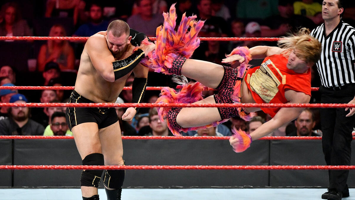 Tyler Breeze Vs Mojo Rawley Photos Wwe