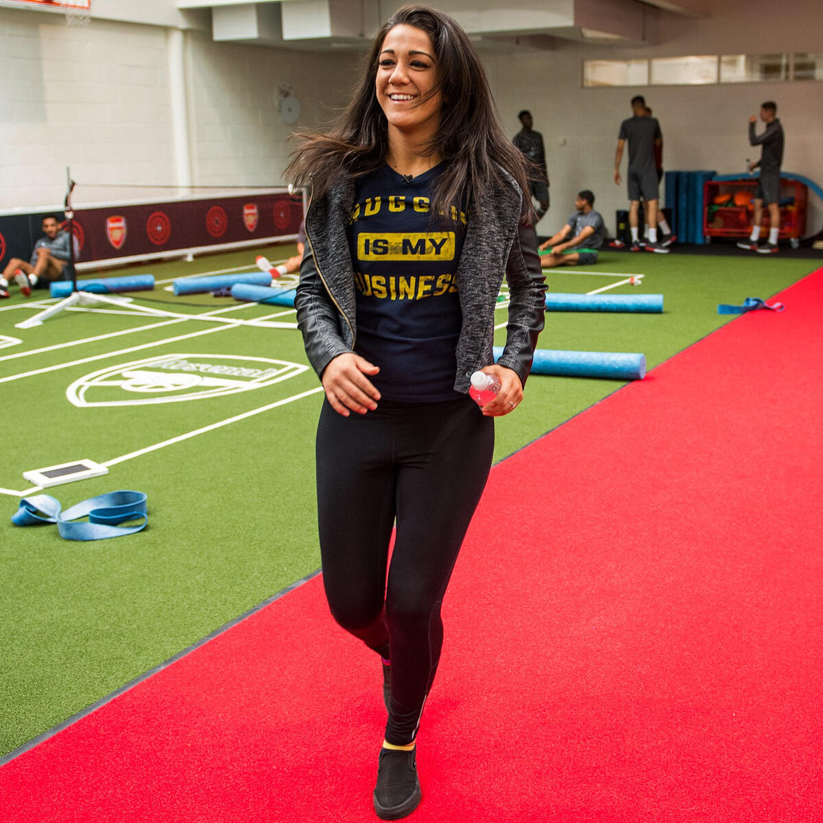 Sasha and Bayley tour Arsenal training facility in London: photos | WWE