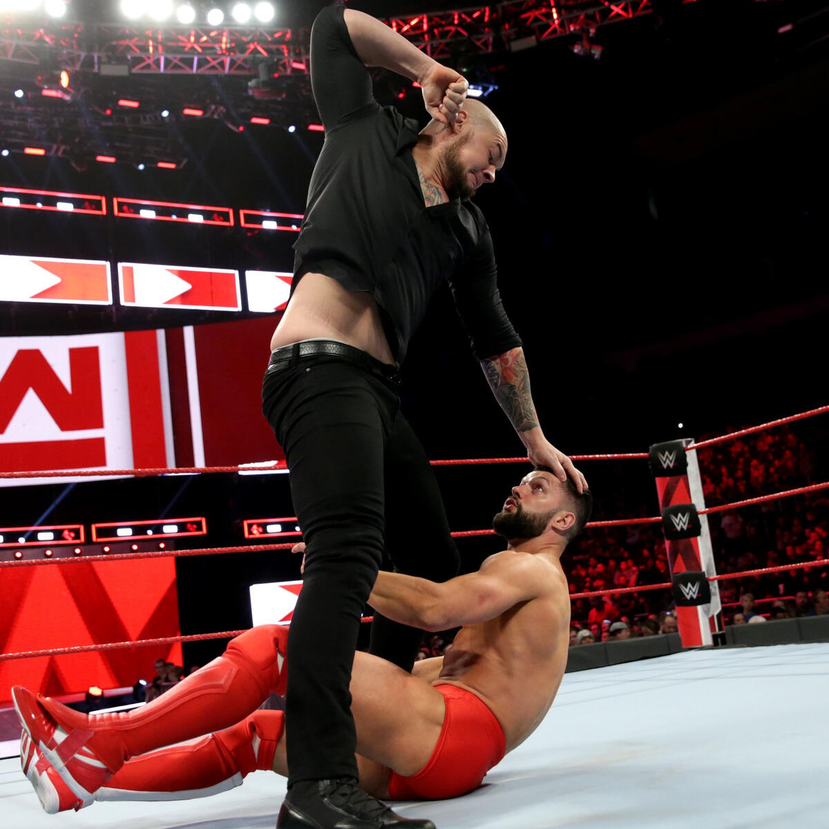 Finn Bálor vs. Baron Corbin & Drew McIntyre – 1-on-2 Handicap Match: photos  | WWE