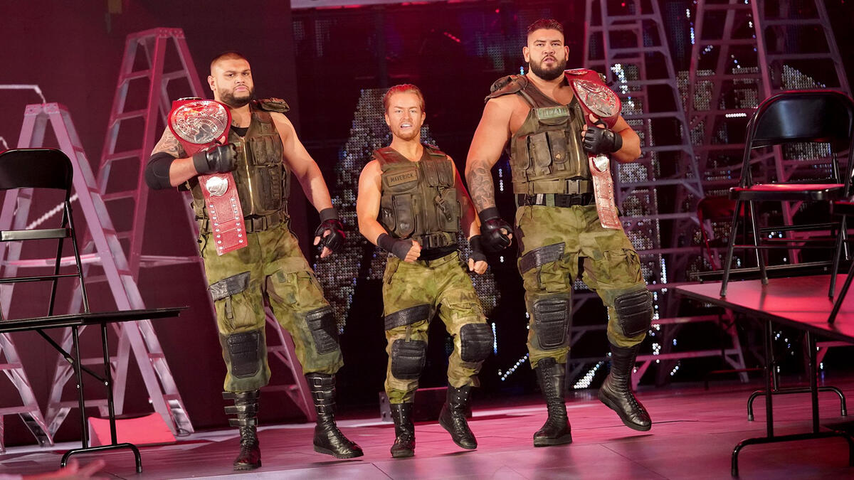 Bobby Roode And Chad Gable Vs Aop And Drake Maverick Raw Tag Team Championship 2 On 3 Handicap