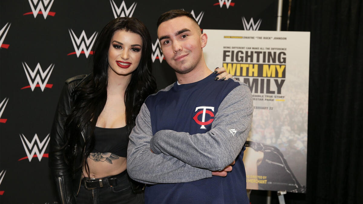 Paige Warned WWE Fans About Person Faking To Be Her Personal Assistant 1