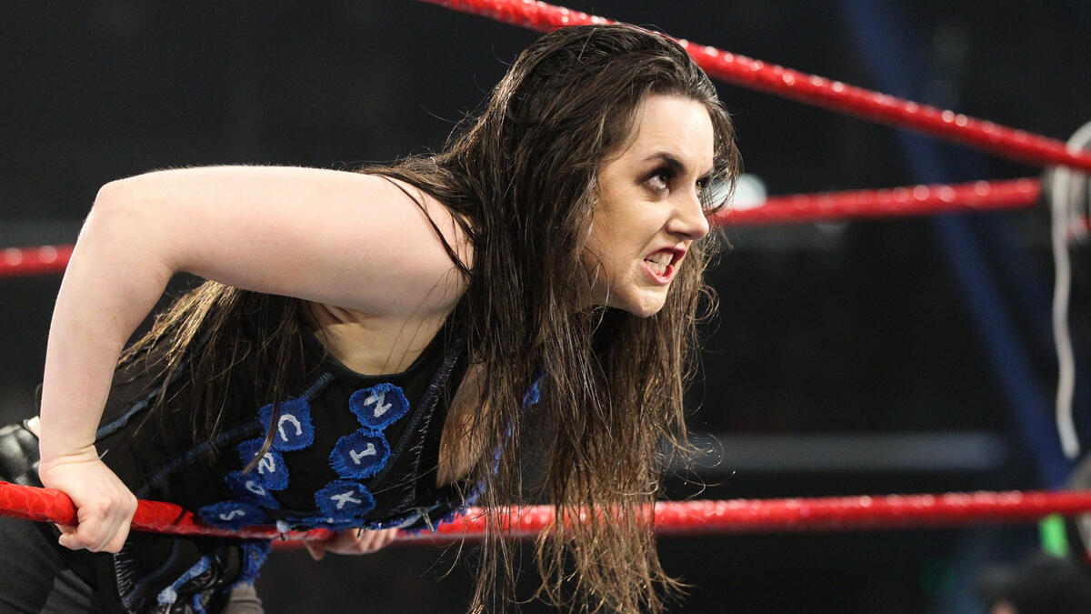 Nikki Cross, Bayley & Natalya vs. The Riott Squad: photos | WWE