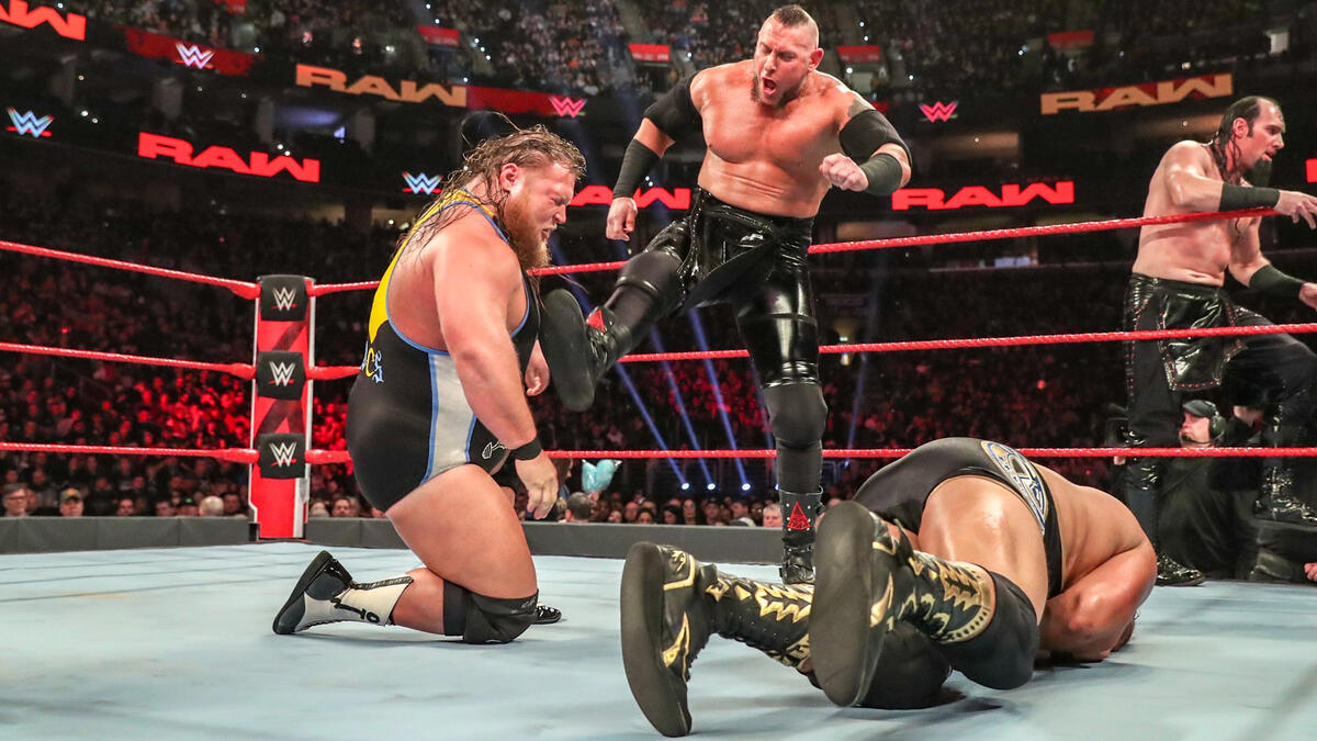 Heavy Machinery run the table in Tag Team Gauntlet Match: photos | WWE