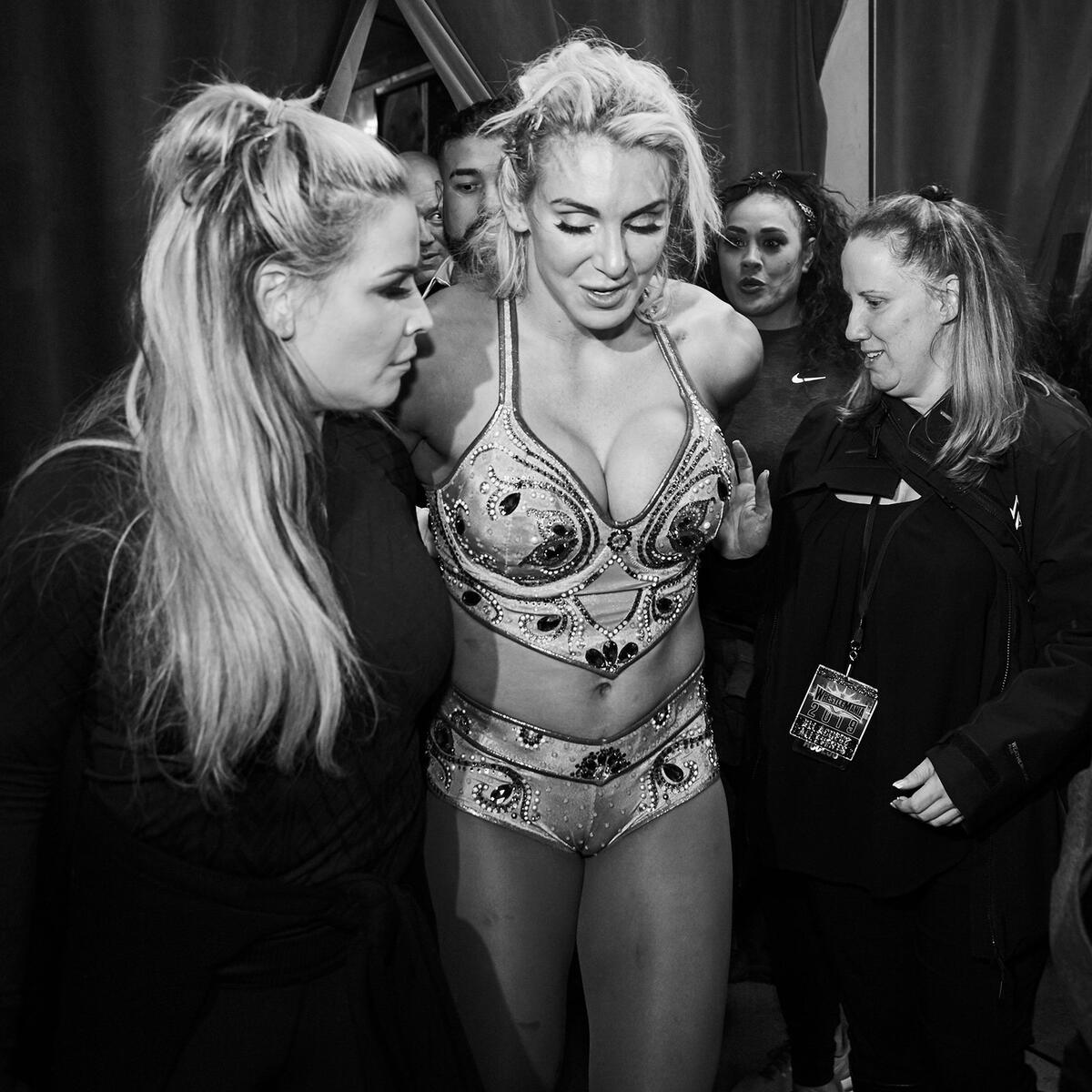 Behind The Scenes At Wrestlemania 35 Photos Wwe 